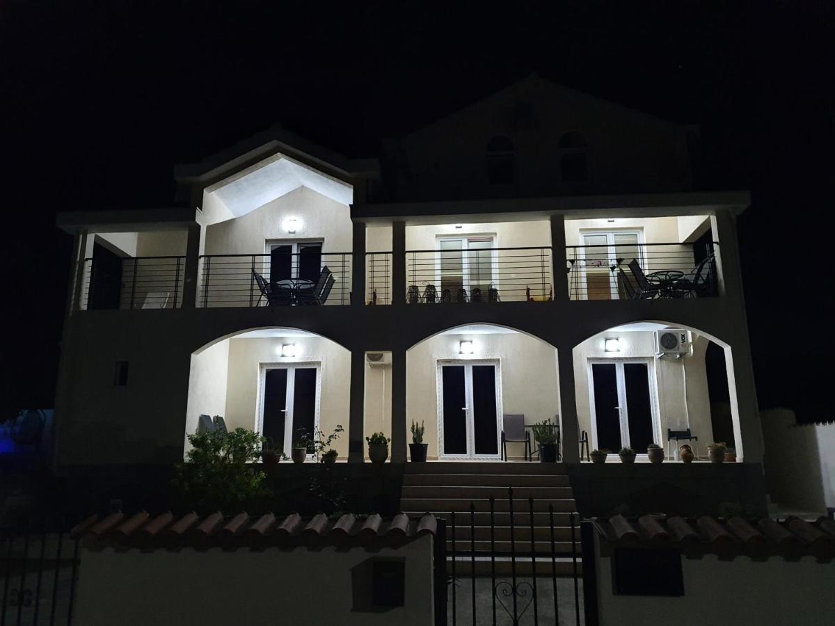 Talija Apartments Krimovica بودفا المظهر الخارجي الصورة