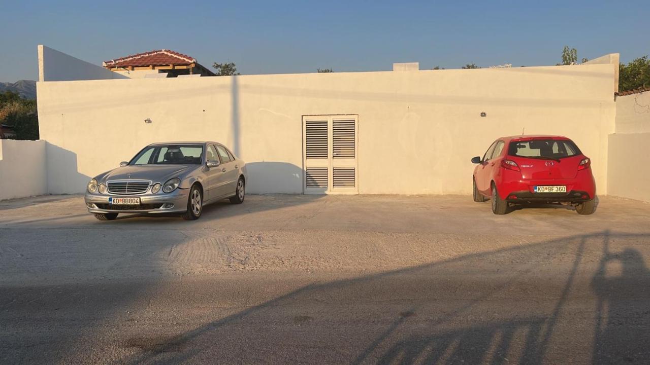 Talija Apartments Krimovica بودفا المظهر الخارجي الصورة