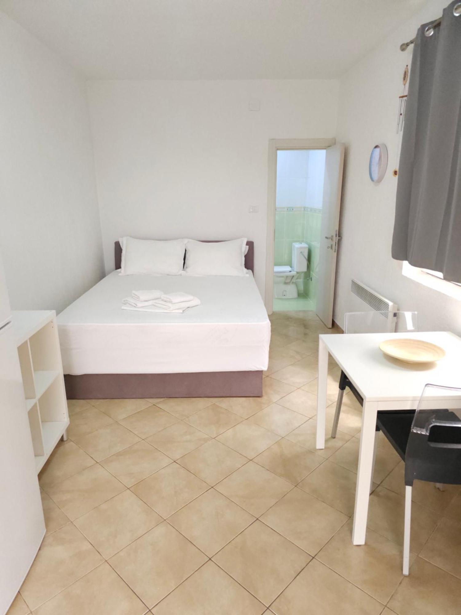 Talija Apartments Krimovica بودفا الغرفة الصورة